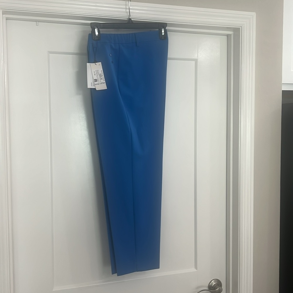 Capri pants size 48
Pecado brand from Europe
Size 48
New with tags